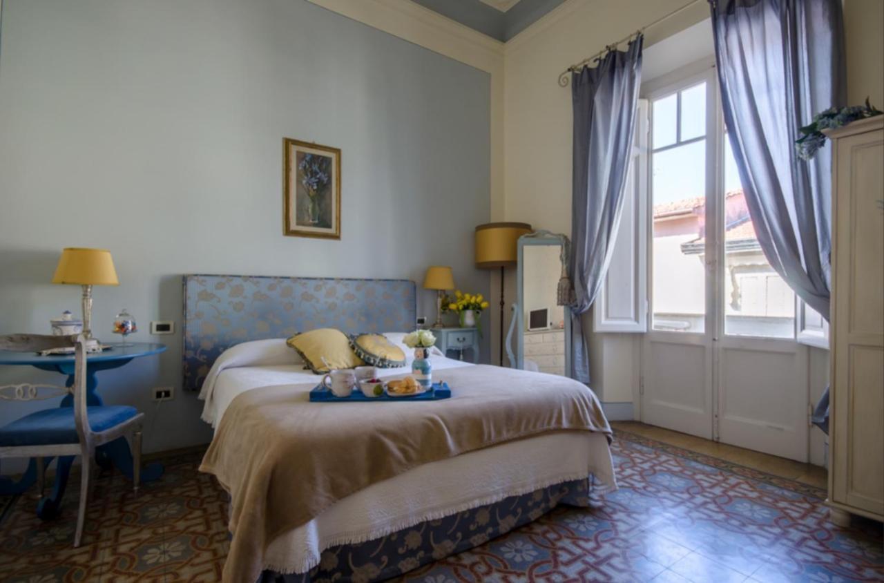 ヴィアレッジョ Il Sole Antico Bed & Breakfast エクステリア 写真